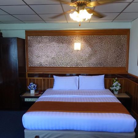 Serene Hotel Pattaya Luaran gambar